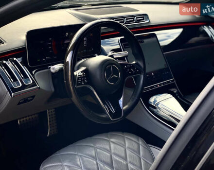 Чорний Мерседес С Клас, об'ємом двигуна 3.98 л та пробігом 62 тис. км за 97990 $, фото 13 на Automoto.ua