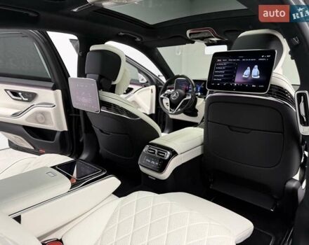 Черный Мерседес С Класс, объемом двигателя 3.98 л и пробегом 23 тыс. км за 179800 $, фото 72 на Automoto.ua