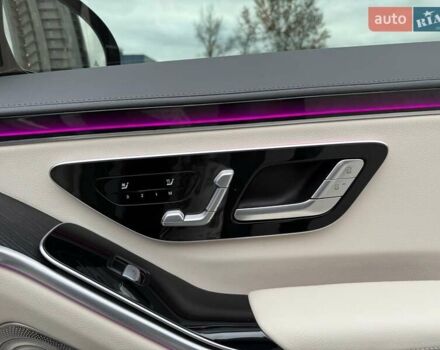 Черный Мерседес С Класс, объемом двигателя 3 л и пробегом 37 тыс. км за 120000 $, фото 28 на Automoto.ua