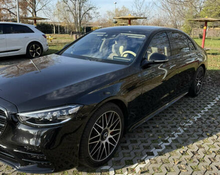 Черный Мерседес С Класс, объемом двигателя 2.93 л и пробегом 49 тыс. км за 117000 $, фото 5 на Automoto.ua