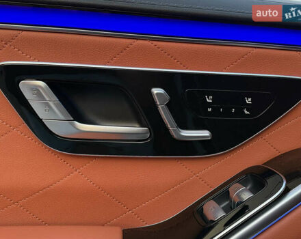 Черный Мерседес С Класс, объемом двигателя 3 л и пробегом 9 тыс. км за 145000 $, фото 64 на Automoto.ua