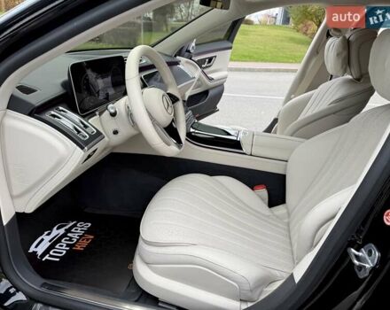 Черный Мерседес С Класс, объемом двигателя 3 л и пробегом 37 тыс. км за 120000 $, фото 57 на Automoto.ua