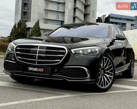 Черный Мерседес С Класс, объемом двигателя 3 л и пробегом 37 тыс. км за 120000 $, фото 1 на Automoto.ua