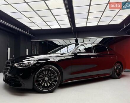 Черный Мерседес С Класс, объемом двигателя 4 л и пробегом 117 тыс. км за 113900 $, фото 4 на Automoto.ua