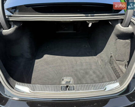 Черный Мерседес С Класс, объемом двигателя 3.98 л и пробегом 55 тыс. км за 114000 $, фото 17 на Automoto.ua