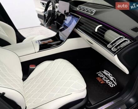 Черный Мерседес С Класс, объемом двигателя 3.98 л и пробегом 23 тыс. км за 179800 $, фото 62 на Automoto.ua