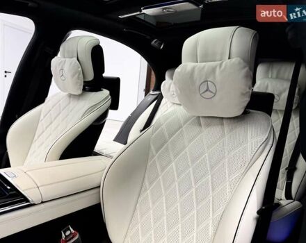 Черный Мерседес С Класс, объемом двигателя 3.98 л и пробегом 23 тыс. км за 179800 $, фото 32 на Automoto.ua