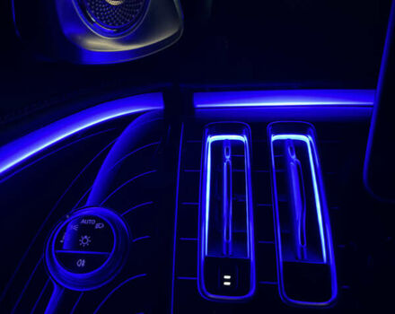 Черный Мерседес С Класс, объемом двигателя 3.98 л и пробегом 95 тыс. км за 135 $, фото 34 на Automoto.ua