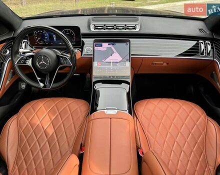 Черный Мерседес С Класс, объемом двигателя 3.98 л и пробегом 44 тыс. км за 139900 $, фото 67 на Automoto.ua