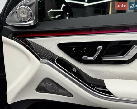 Черный Мерседес С Класс, объемом двигателя 3.98 л и пробегом 23 тыс. км за 179800 $, фото 59 на Automoto.ua