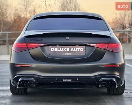 Черный Мерседес С Класс, объемом двигателя 3.98 л и пробегом 25 тыс. км за 180000 $, фото 27 на Automoto.ua