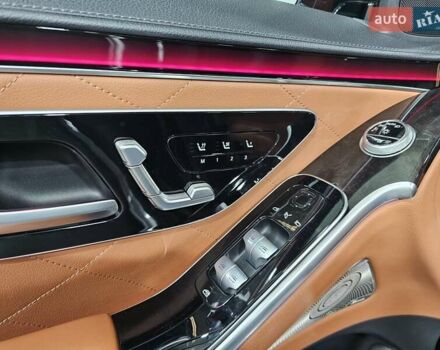 Черный Мерседес С Класс, объемом двигателя 2.93 л и пробегом 61 тыс. км за 137999 $, фото 21 на Automoto.ua