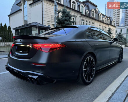 Черный Мерседес С Класс, объемом двигателя 3.98 л и пробегом 23 тыс. км за 177000 $, фото 9 на Automoto.ua