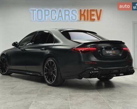 Черный Мерседес С Класс, объемом двигателя 3.98 л и пробегом 23 тыс. км за 179800 $, фото 5 на Automoto.ua