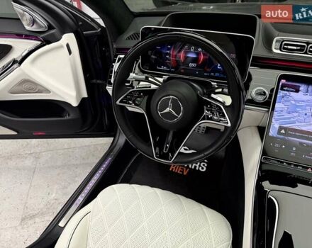 Черный Мерседес С Класс, объемом двигателя 3.98 л и пробегом 23 тыс. км за 179800 $, фото 51 на Automoto.ua