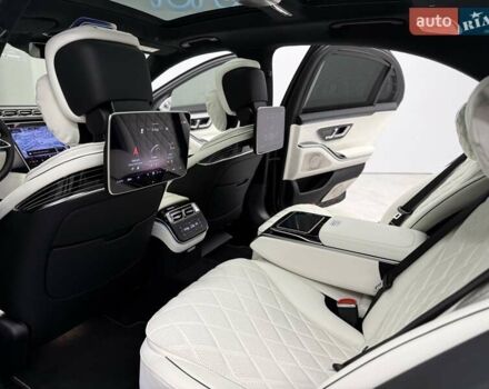 Черный Мерседес С Класс, объемом двигателя 3.98 л и пробегом 23 тыс. км за 179800 $, фото 39 на Automoto.ua