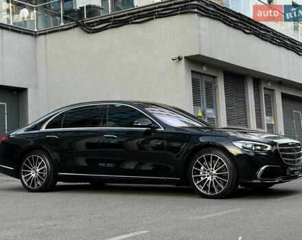 Черный Мерседес С Класс, объемом двигателя 3 л и пробегом 9 тыс. км за 145000 $, фото 13 на Automoto.ua