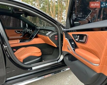 Черный Мерседес С Класс, объемом двигателя 3.98 л и пробегом 44 тыс. км за 139900 $, фото 72 на Automoto.ua