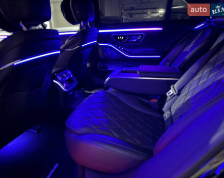 Черный Мерседес С Класс, объемом двигателя 3.98 л и пробегом 55 тыс. км за 114000 $, фото 26 на Automoto.ua