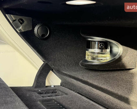 Черный Мерседес С Класс, объемом двигателя 2.93 л и пробегом 49 тыс. км за 117000 $, фото 32 на Automoto.ua