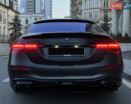 Черный Мерседес С Класс, объемом двигателя 3.98 л и пробегом 23 тыс. км за 177000 $, фото 59 на Automoto.ua