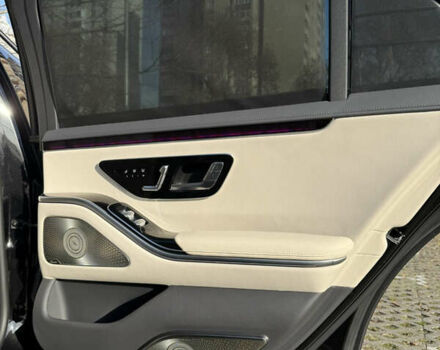 Черный Мерседес С Класс, объемом двигателя 2.93 л и пробегом 49 тыс. км за 117000 $, фото 28 на Automoto.ua