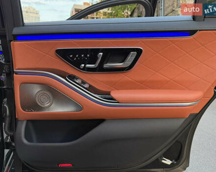 Черный Мерседес С Класс, объемом двигателя 3 л и пробегом 9 тыс. км за 145000 $, фото 61 на Automoto.ua