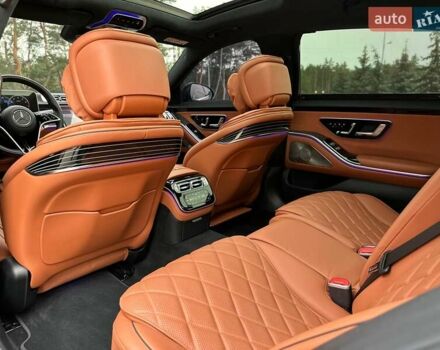 Черный Мерседес С Класс, объемом двигателя 3.98 л и пробегом 44 тыс. км за 139900 $, фото 45 на Automoto.ua