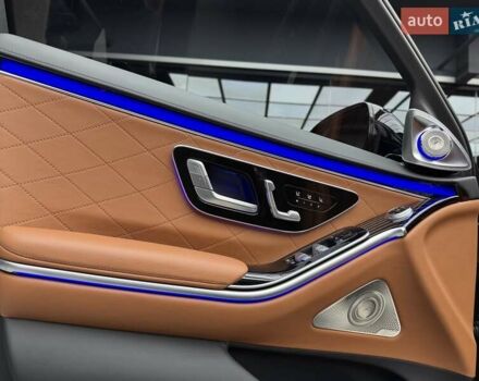 Черный Мерседес С Класс, объемом двигателя 4 л и пробегом 117 тыс. км за 113900 $, фото 26 на Automoto.ua