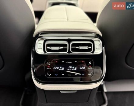 Черный Мерседес С Класс, объемом двигателя 3.98 л и пробегом 23 тыс. км за 179800 $, фото 43 на Automoto.ua