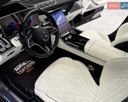 Черный Мерседес С Класс, объемом двигателя 3.98 л и пробегом 23 тыс. км за 179800 $, фото 29 на Automoto.ua