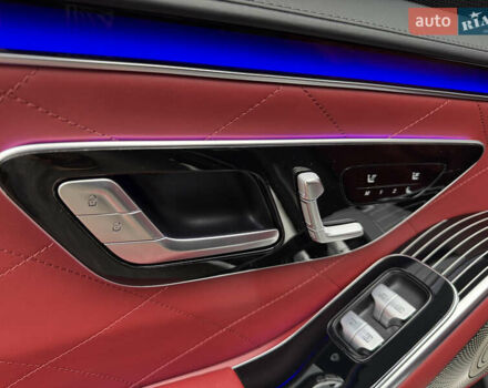 Черный Мерседес С Класс, объемом двигателя 3.98 л и пробегом 46 тыс. км за 149900 $, фото 59 на Automoto.ua