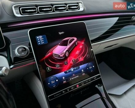 Черный Мерседес С Класс, объемом двигателя 3.98 л и пробегом 25 тыс. км за 180000 $, фото 104 на Automoto.ua