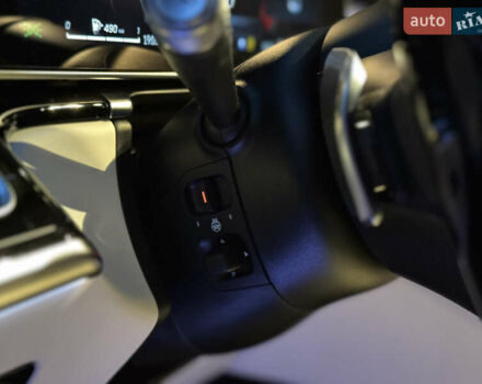 Черный Мерседес С Класс, объемом двигателя 3.98 л и пробегом 23 тыс. км за 185000 $, фото 25 на Automoto.ua