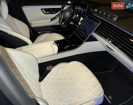 Черный Мерседес С Класс, объемом двигателя 3.98 л и пробегом 23 тыс. км за 177000 $, фото 28 на Automoto.ua