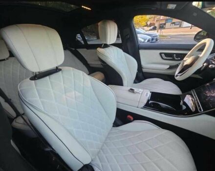 Черный Мерседес С Класс, объемом двигателя 0 л и пробегом 23 тыс. км за 108000 $, фото 5 на Automoto.ua