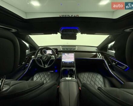 Черный Мерседес С Класс, объемом двигателя 3.98 л и пробегом 22 тыс. км за 125000 $, фото 29 на Automoto.ua