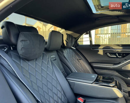 Черный Мерседес С Класс, объемом двигателя 3 л и пробегом 55 тыс. км за 150000 $, фото 56 на Automoto.ua