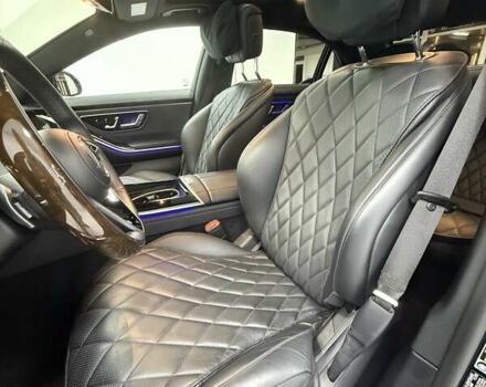 Черный Мерседес С Класс, объемом двигателя 3.98 л и пробегом 22 тыс. км за 125000 $, фото 21 на Automoto.ua