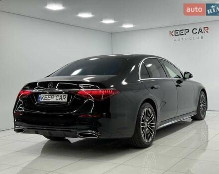 Черный Мерседес С Класс, объемом двигателя 3.98 л и пробегом 22 тыс. км за 125000 $, фото 12 на Automoto.ua