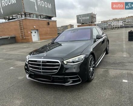 Чорний Мерседес С Клас, об'ємом двигуна 3.98 л та пробігом 18 тис. км за 165000 $, фото 6 на Automoto.ua