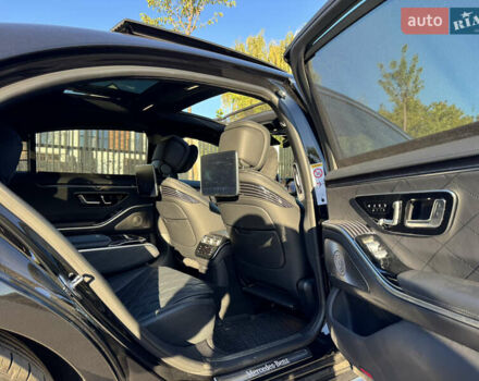 Черный Мерседес С Класс, объемом двигателя 3 л и пробегом 55 тыс. км за 150000 $, фото 49 на Automoto.ua