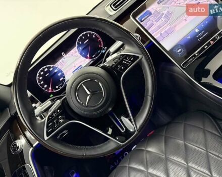 Черный Мерседес С Класс, объемом двигателя 3.98 л и пробегом 22 тыс. км за 125000 $, фото 27 на Automoto.ua