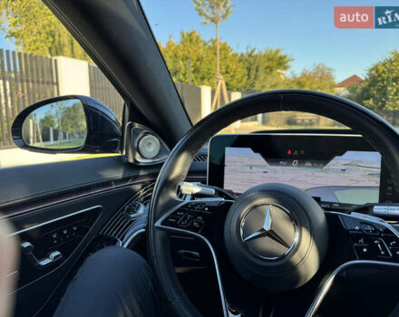 Черный Мерседес С Класс, объемом двигателя 3 л и пробегом 55 тыс. км за 150000 $, фото 61 на Automoto.ua