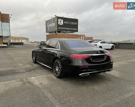 Чорний Мерседес С Клас, об'ємом двигуна 3.98 л та пробігом 18 тис. км за 165000 $, фото 9 на Automoto.ua