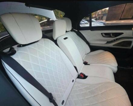 Черный Мерседес С Класс, объемом двигателя 0 л и пробегом 23 тыс. км за 108000 $, фото 6 на Automoto.ua