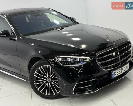 Черный Мерседес С Класс, объемом двигателя 3.98 л и пробегом 22 тыс. км за 125000 $, фото 2 на Automoto.ua