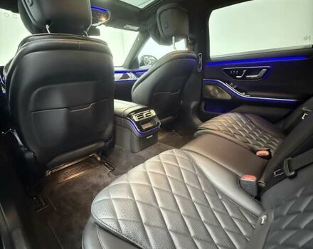 Черный Мерседес С Класс, объемом двигателя 3.98 л и пробегом 22 тыс. км за 125000 $, фото 36 на Automoto.ua