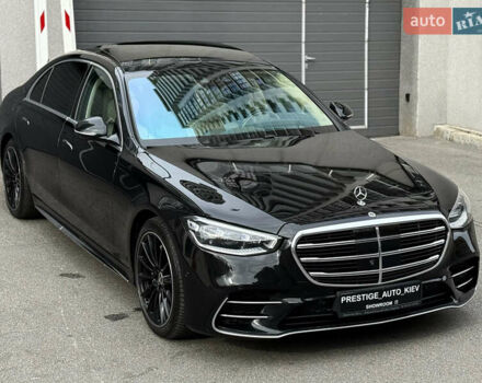 Черный Мерседес С Класс, объемом двигателя 3.98 л и пробегом 46 тыс. км за 178000 $, фото 11 на Automoto.ua