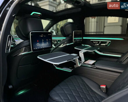 Черный Мерседес С Класс, объемом двигателя 3.98 л и пробегом 7 тыс. км за 229000 $, фото 65 на Automoto.ua